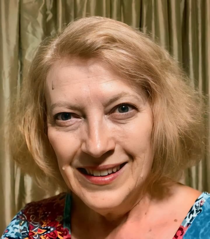 A Portrait of Dr. Eva Mihovich, PhD, Clinical Health Psychologist.